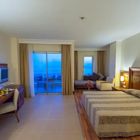 Leodikya Kirman Premium 5* Окурджалар